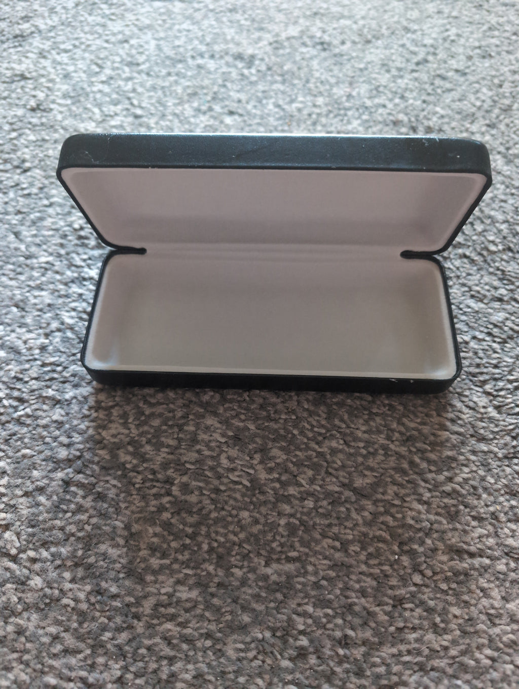Glasses case