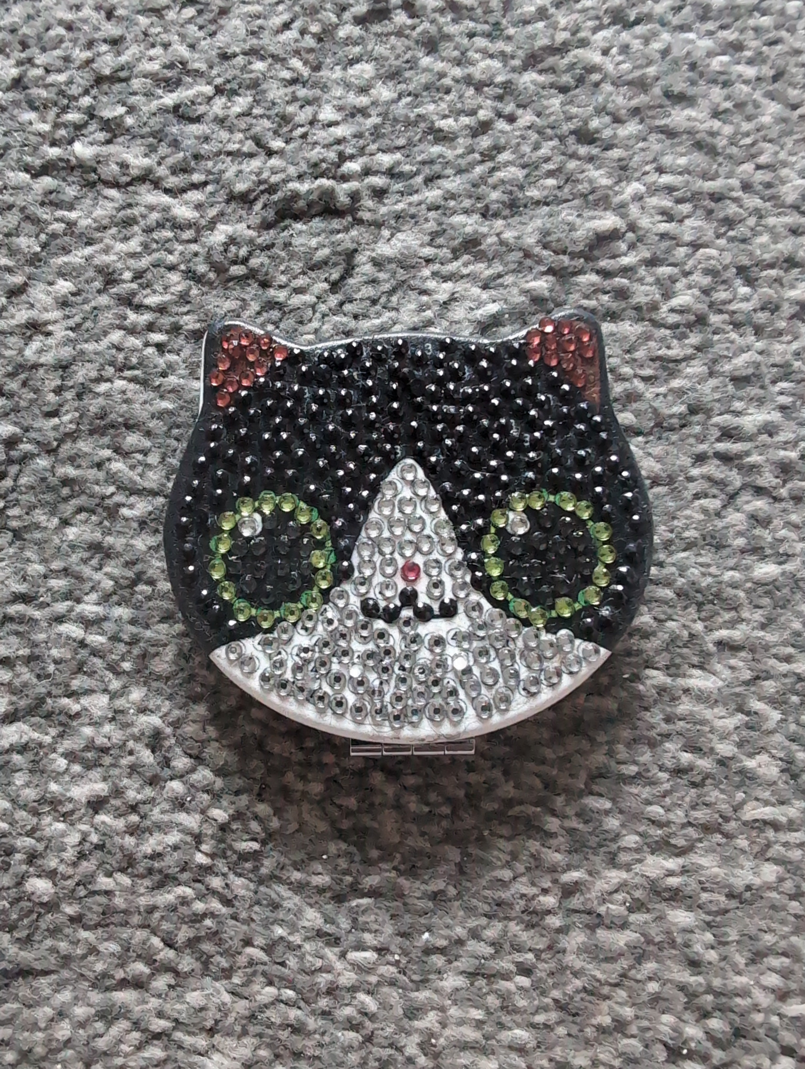 Cat pocket mirror