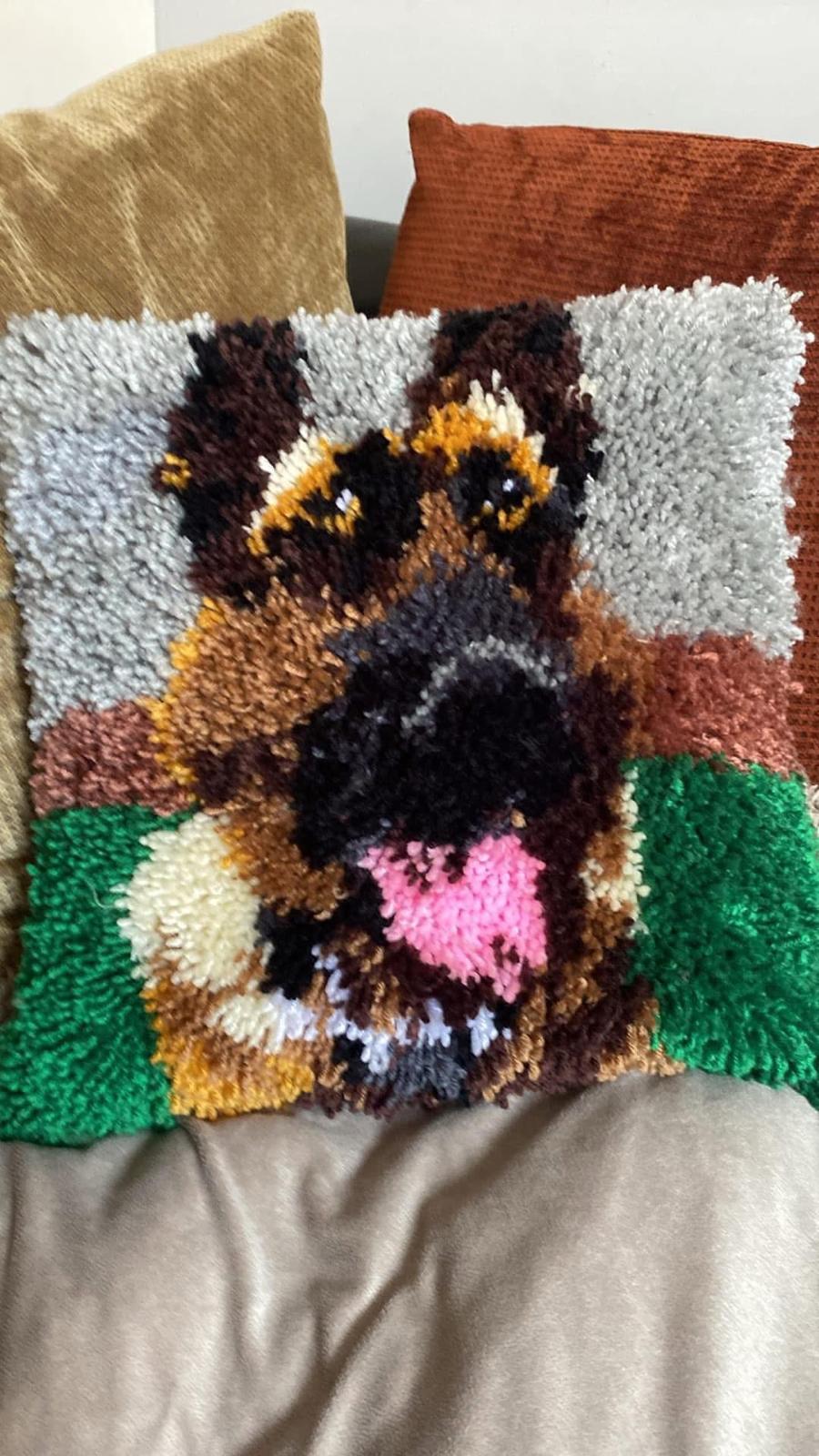 German Sheppard cushion