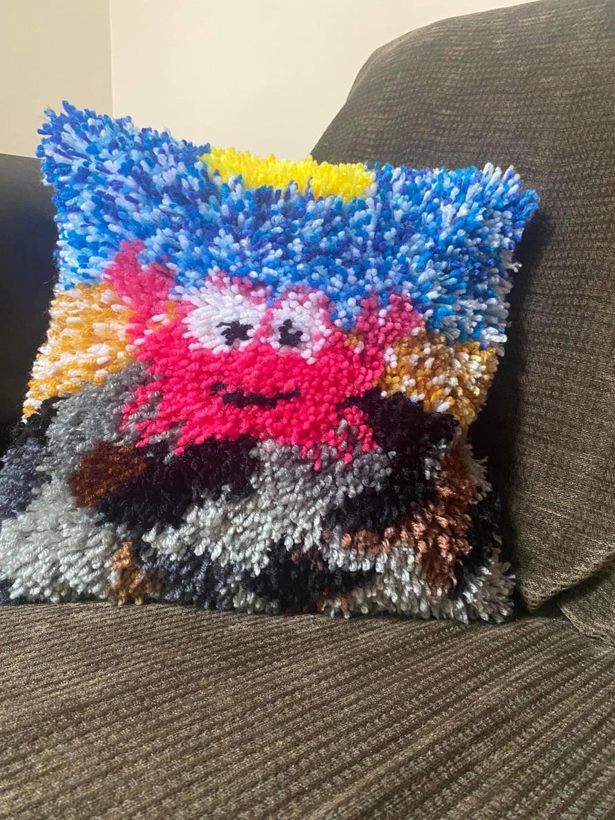 Crab cushion